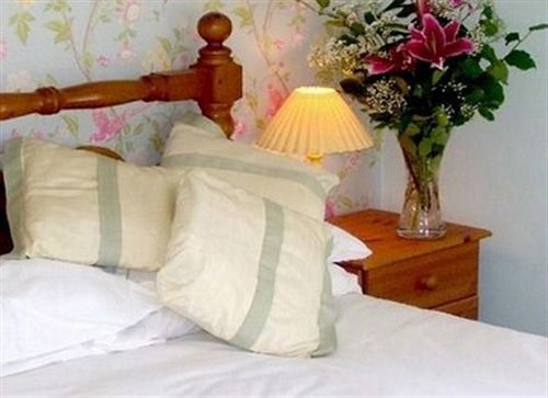 Totland The Highdown Inn מראה חיצוני תמונה